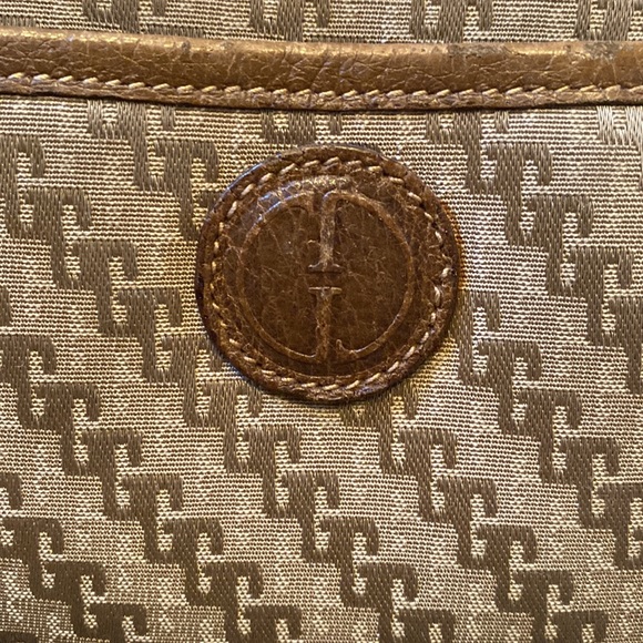 Vintage Gucci Boston Bag - Picture 4 of 13